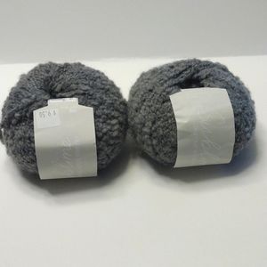 Sublime Luxurious Wooly Merino Yarn - 2 Cakes in Gray